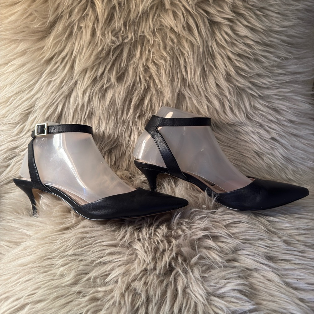 Figueroa Chic Black Women's Heels